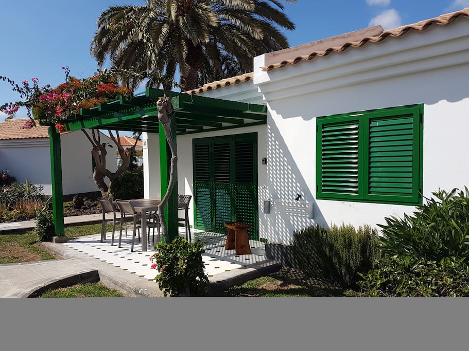 TERRAZA MUY ACOGEDORA
