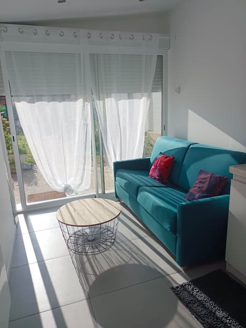 Independent studio near Stade de France/ Paris