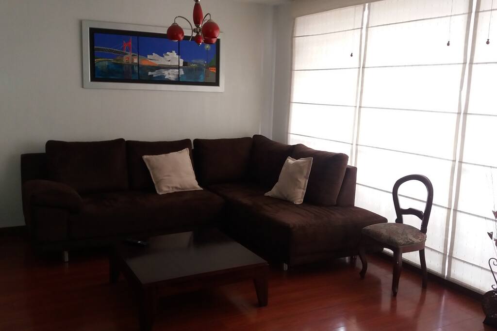 SALA AMPLIA