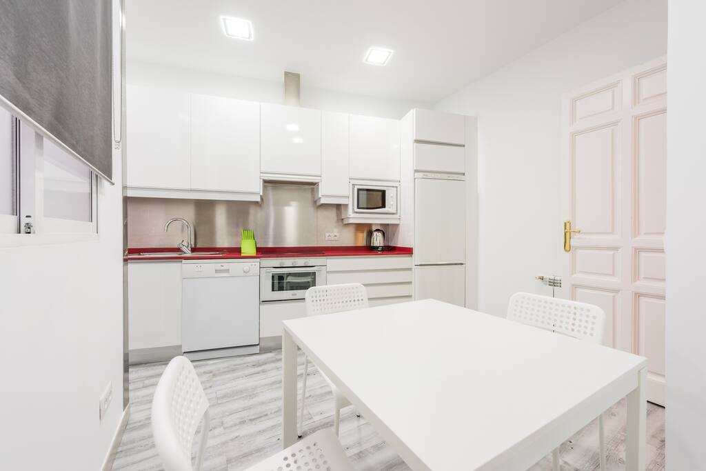 Down town house Apartments for Rent in Madrid, Madrid, Spain