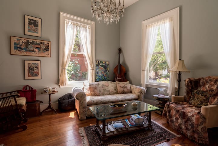 Charming and Quiet Victorian Home