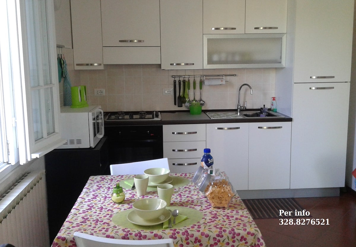 Top Airbnb: L'Angolo di Giò B&B à Ravenna