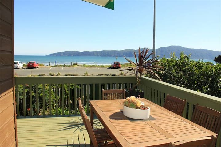 Marine Parade Sunset Retreat
