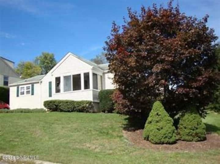 Radford Vacation Rentals & Homes Virginia, United States Airbnb