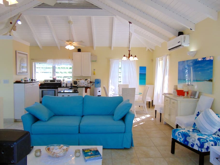 Sweet Escape Villa's Great Room is great for socializing, entertaining & relaxing.