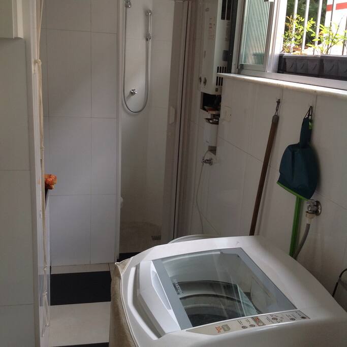 The area again, now from the other side. Here is possible to see the small toilet