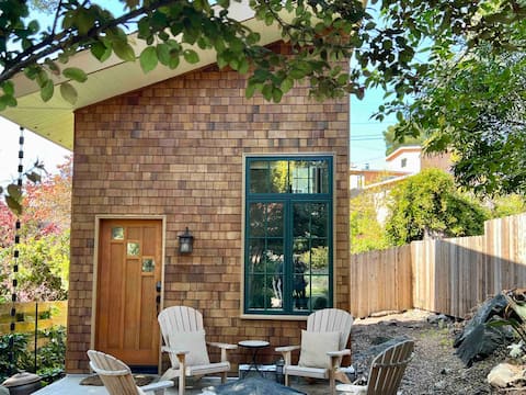 the Garden Coop: BARTable | Serene |  SF Bay Views