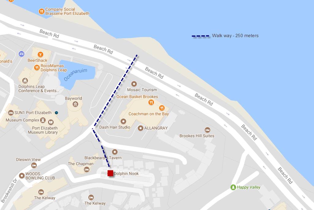 Walking distance to a beautiful beach (about 5 min walk), restaurants