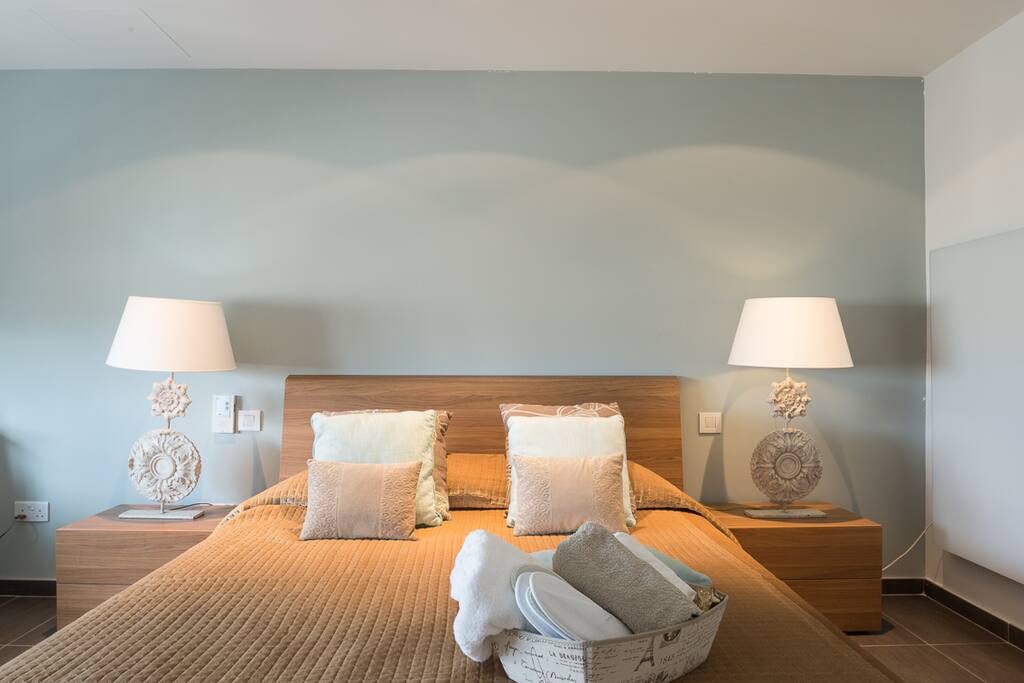 Romeo Suite