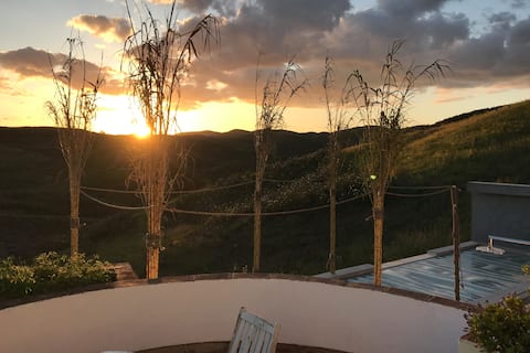 Airbnb em destaque: Le Moulbot: absolute calm, beauty, natural paradise. em Conceição
