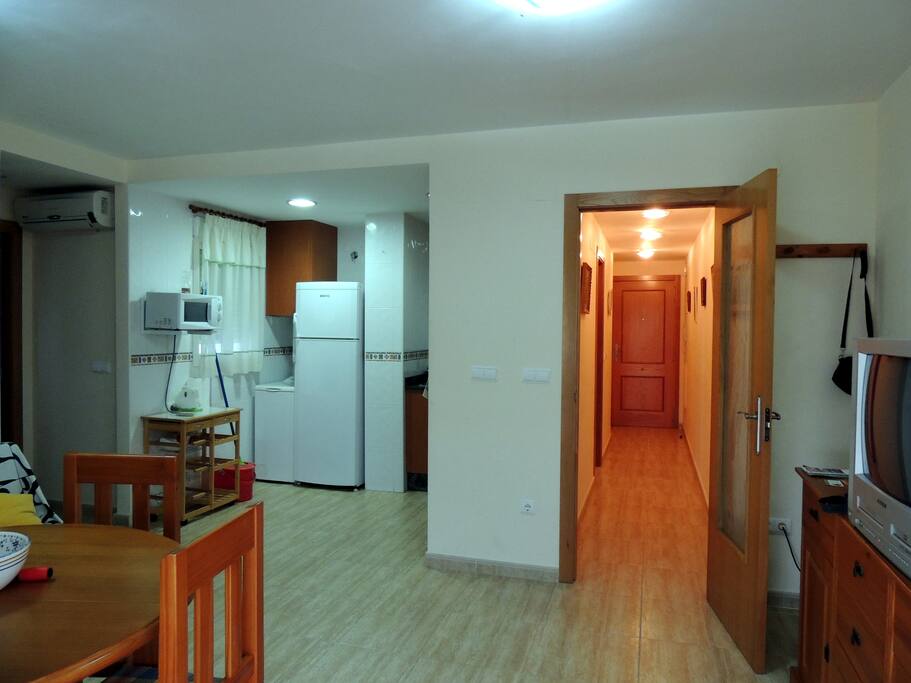 Salón y entrada