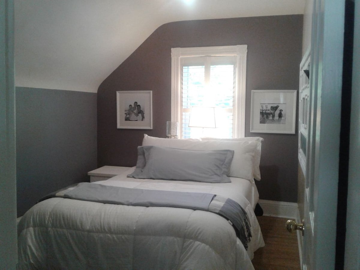 غرفة النوم 1