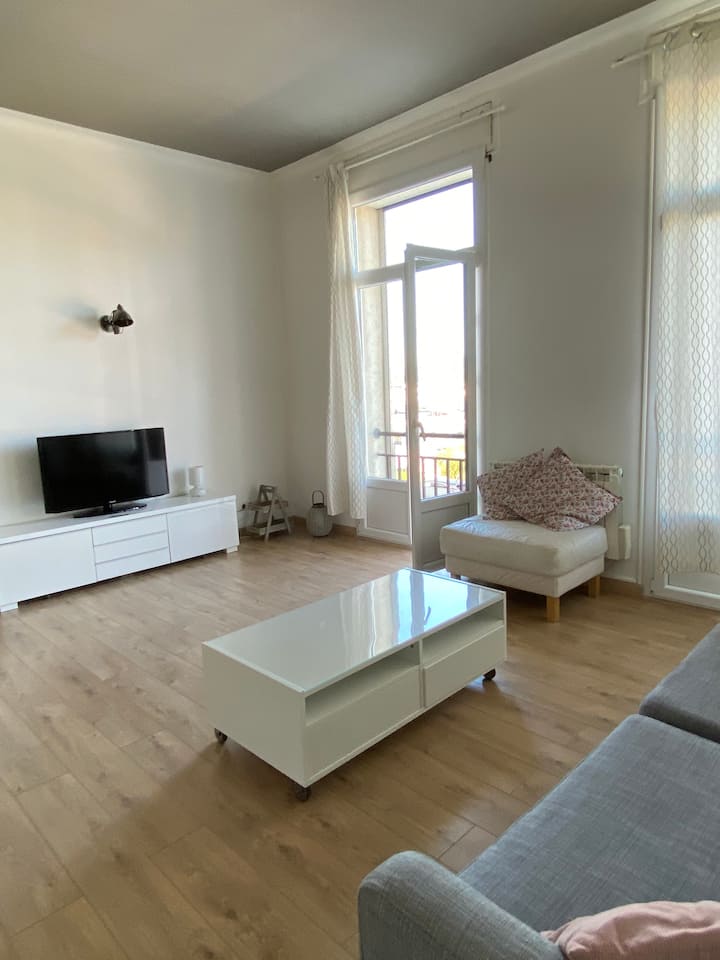 Appartement 2 Pièces 70m2 Face Au Vieux Port - Saint-Raphaël