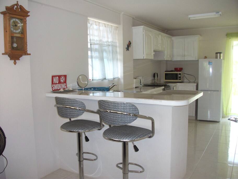Breakfast bar