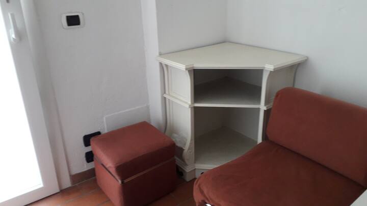 Grazioso Monolocale A Camaiore. - Pietrasanta