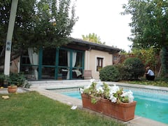 Guest+house+with+garden+and+pool