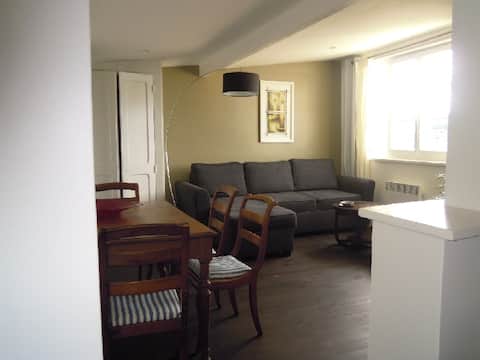 Airbnb performant: Rental of small house with sea view in the city center à Saint Malo