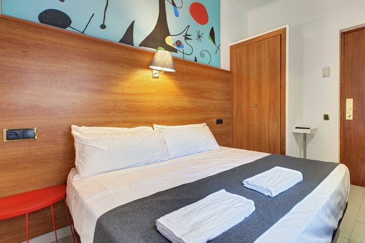 Airbnb Lloret De Mar Vacation Rentals Places To Stay