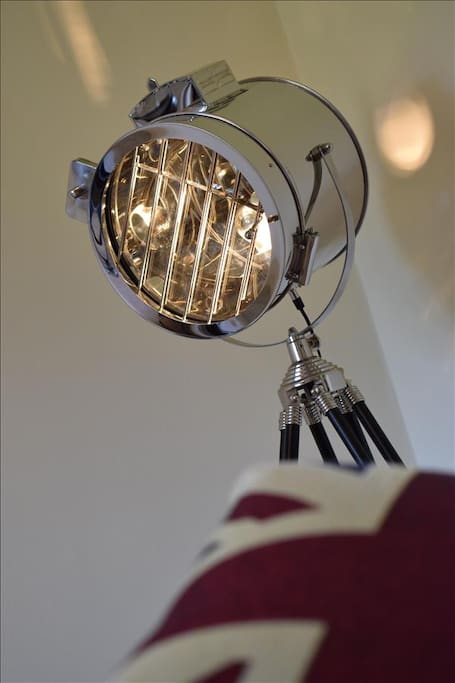 Chrome Light