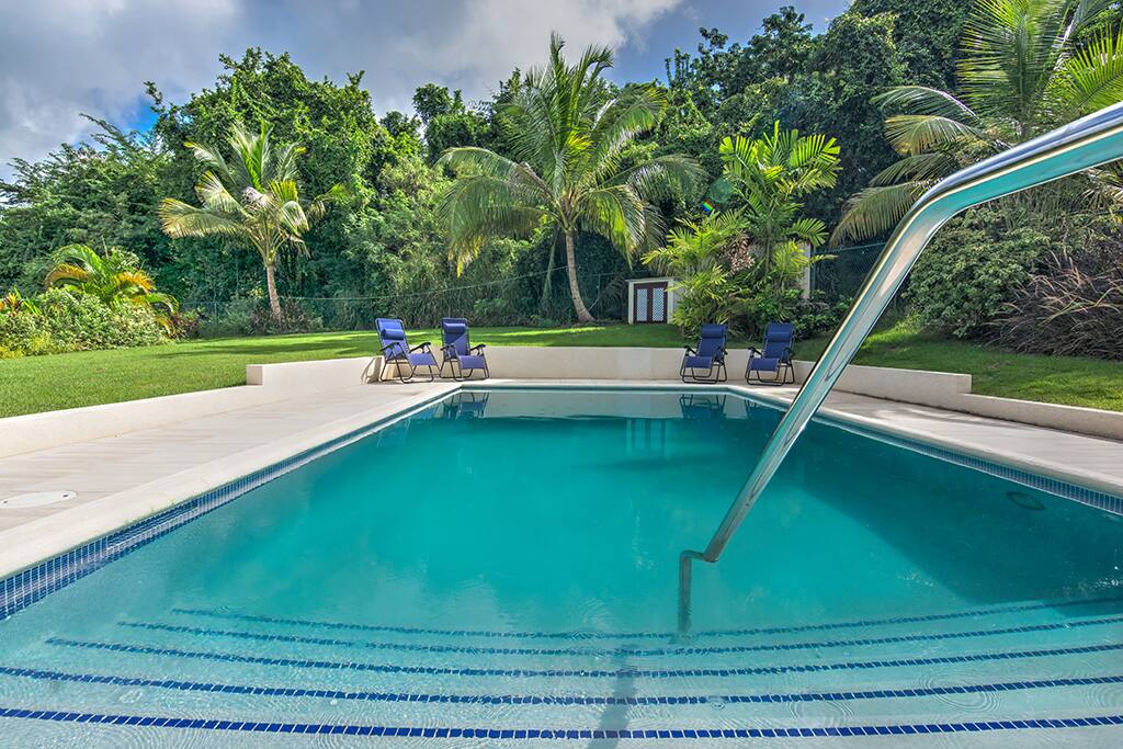 The large private pool at Chindwin
