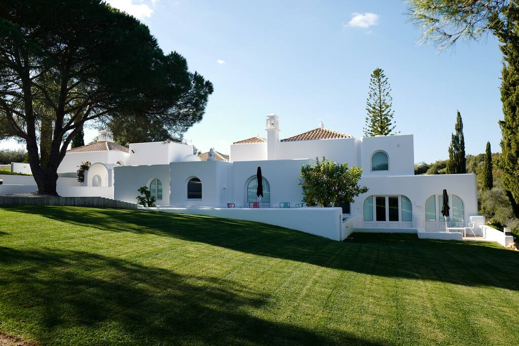 House - Garden side