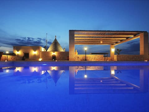 Top performing Airbnb: Trullo della Ghiandaia in Martina Franca