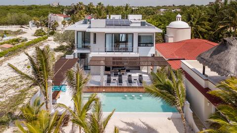 Villa Carrera - Ocean Front, white sand beach