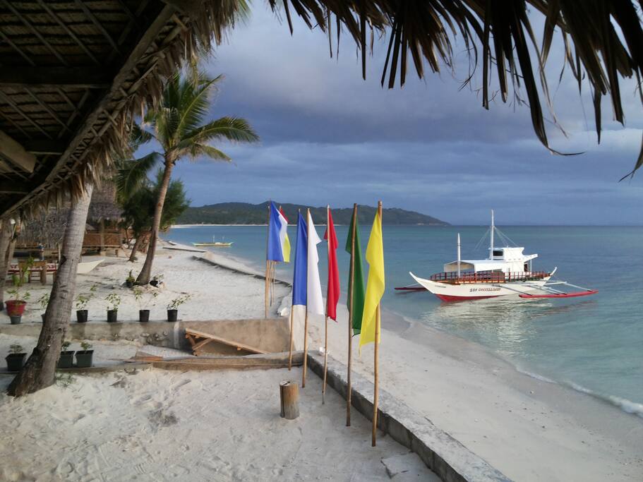 Les Coquillages Beach Entrance