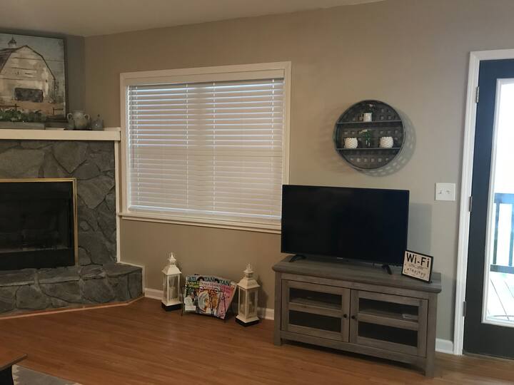 Top 17 Airbnb Vacation Rentals In Blairsville, Updated 2024