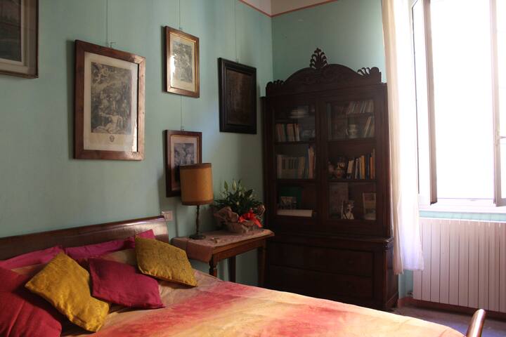 ห้องเตียงใหญ่