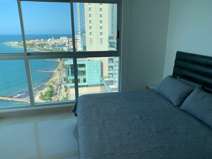 غرفة النوم الرئيسية