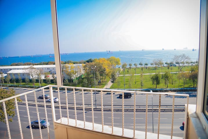 Sea-view apartment in Bakırköy-Istanbul