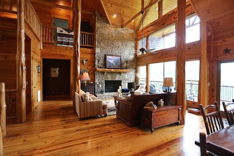 Luxury Mountain Top Lodge - Four Season Retreat