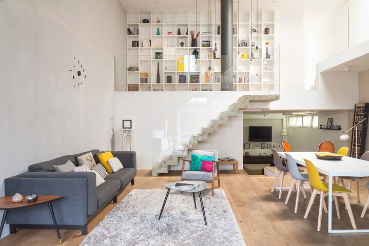 Stylish central loft Milan, with garden, 8 guests gallery image 5