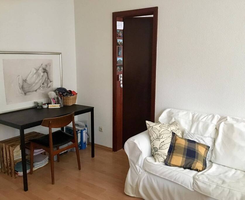 Schreibtisch+Couchbereich