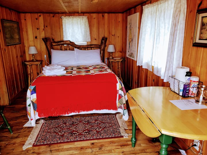 Cozy rustic cabin 5 min. from Cody 4 Cabins for Rent in Cody, Wyoming