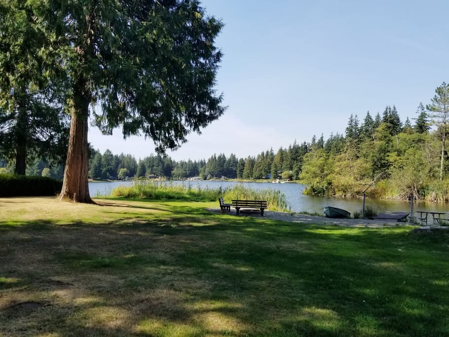 Lake Ketchum "Get Away" Cabins for Rent in Stanwood, Washington