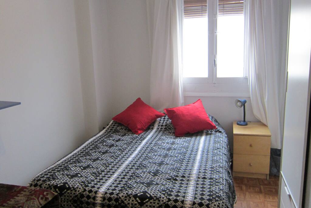 Cama de matrimonio (1,50 x 2 metros)