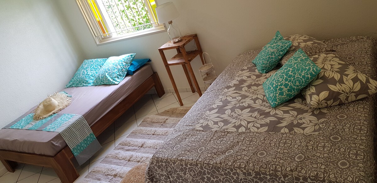 Izba YLANG YLANG, 2 lôžka 140 x 200