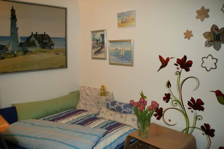 Private Room Near City, Nature, Convention Center - Nuremberg