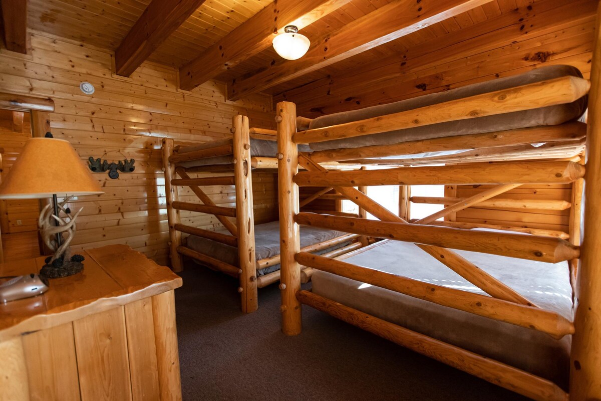 Ორსართულიანი ოთახი