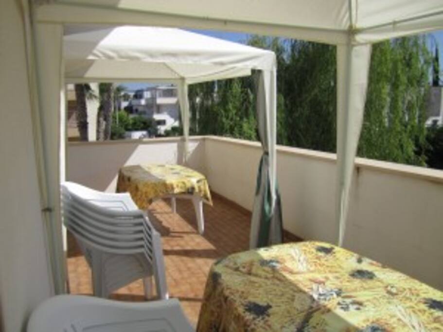 ampia veranda esterna