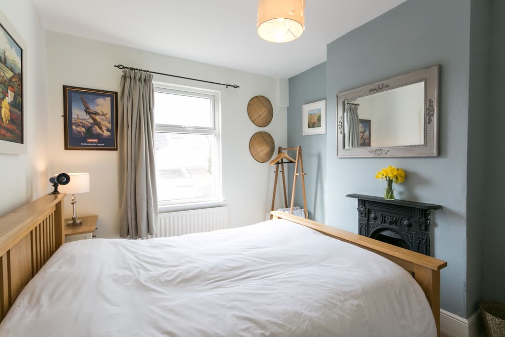 Cosy King Sized Bedroom