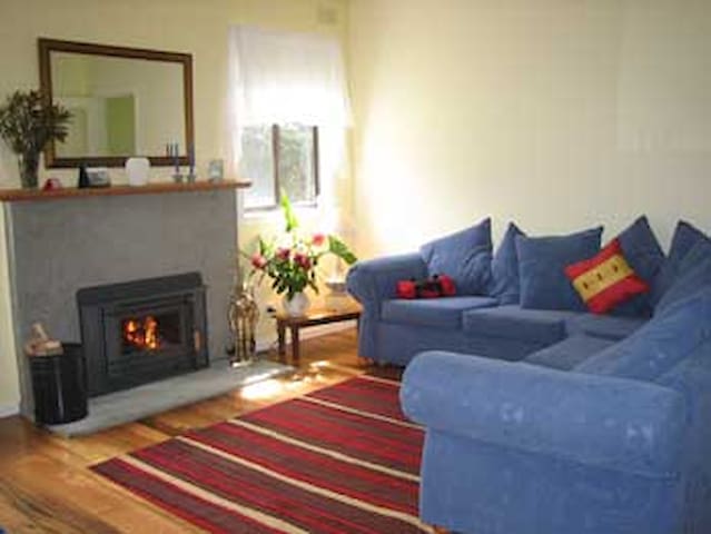 Milly & Plette Farm Cottage B&B