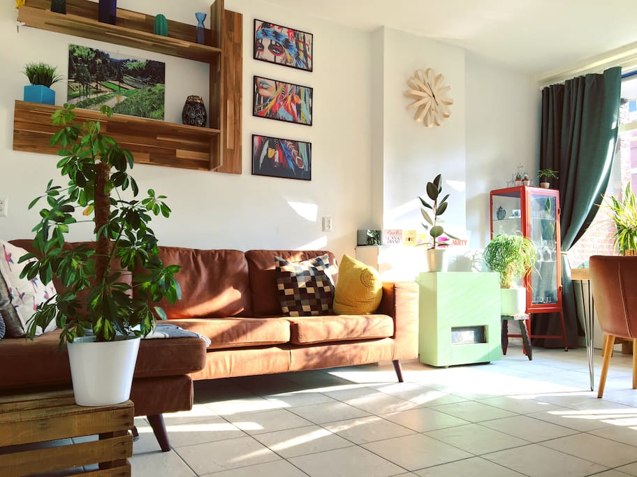 Living Room (shared)