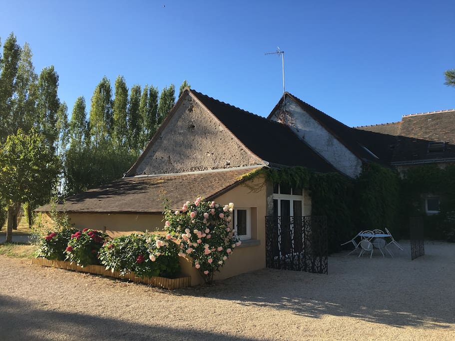La suite de Diane, extérieur
Le charme de l'authentique avec tout le confort moderne