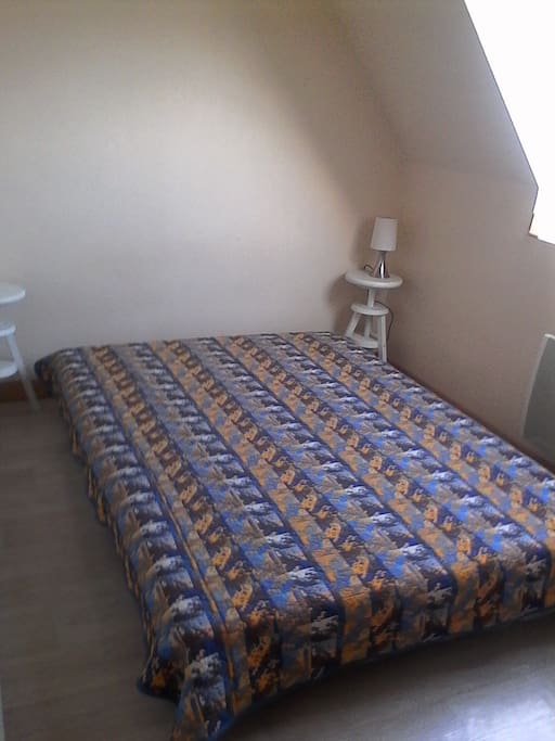la chambre lit double