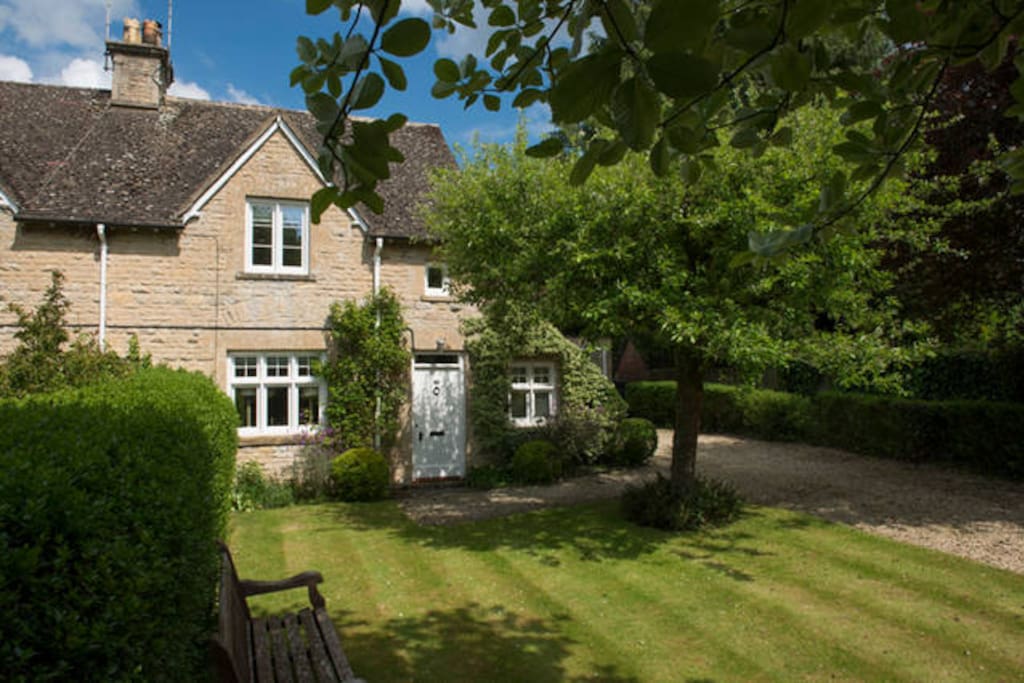 Welcome to the Cotswolds!
