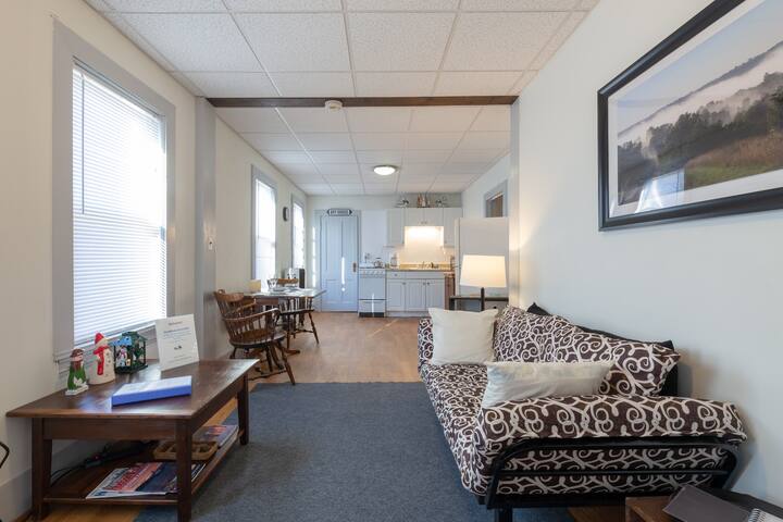 Midtown Flat at O'Neil