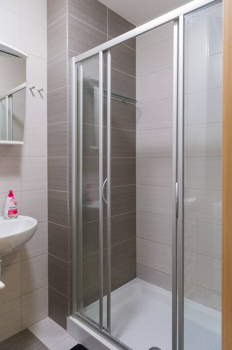 shower
